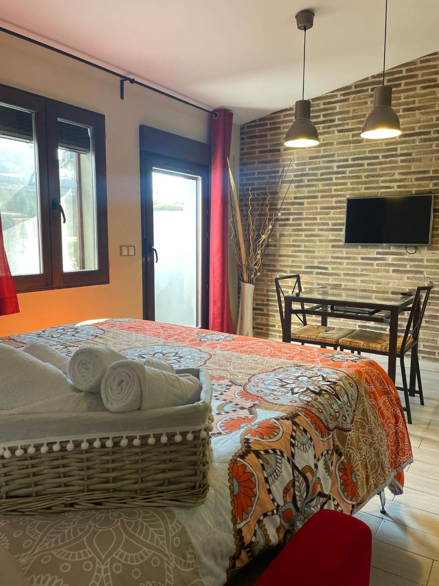 La Llacuna Vila-Sana Room photo